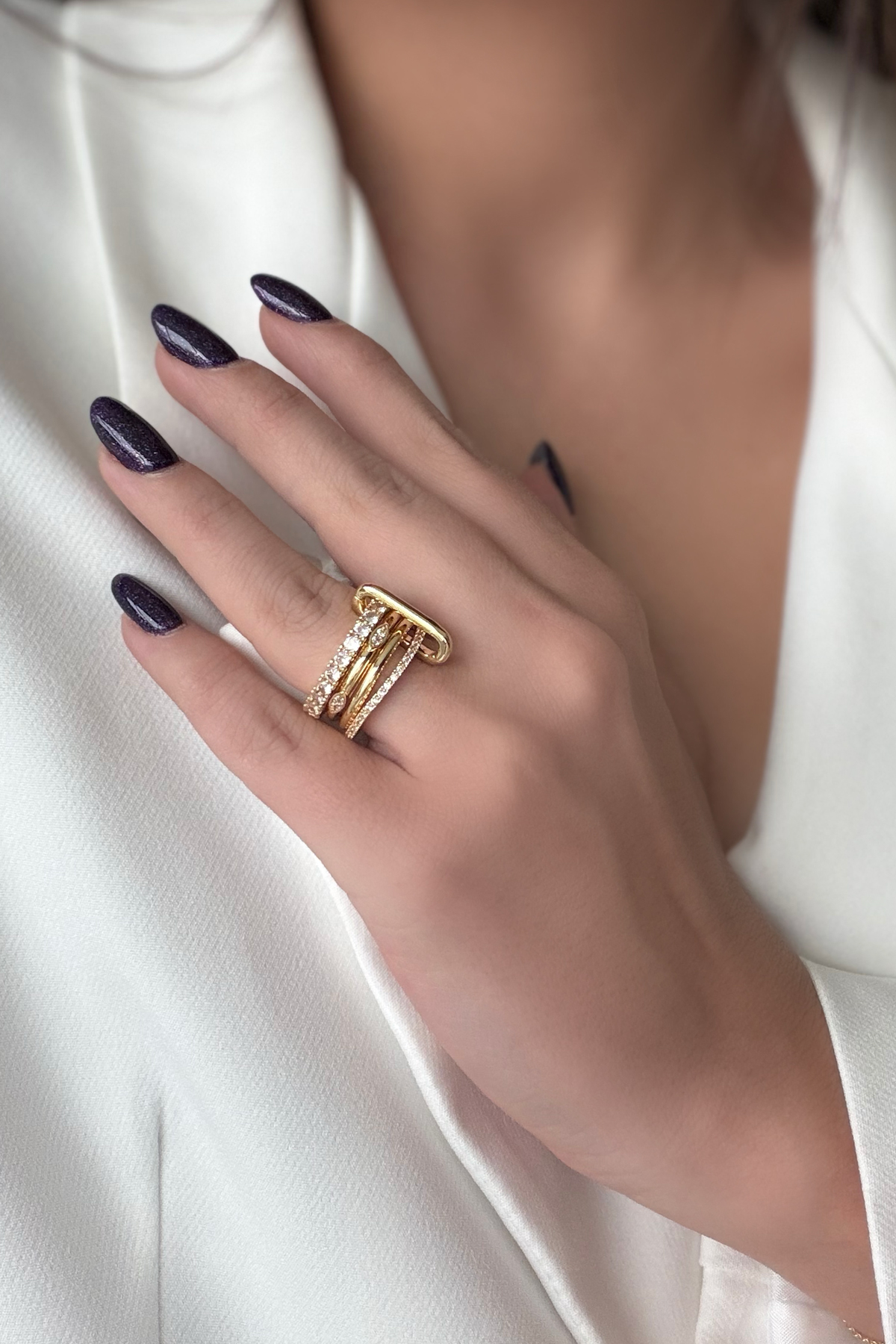 Taş Detaylı Klipsli 4'Lü Gold Yüzük