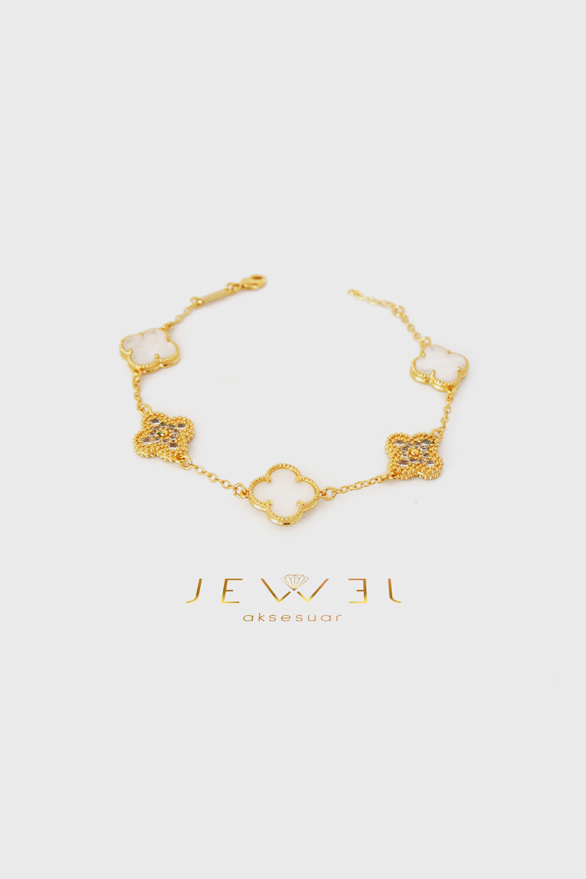 Trend Yonca Model Gold Altın Kaplama Bileklik