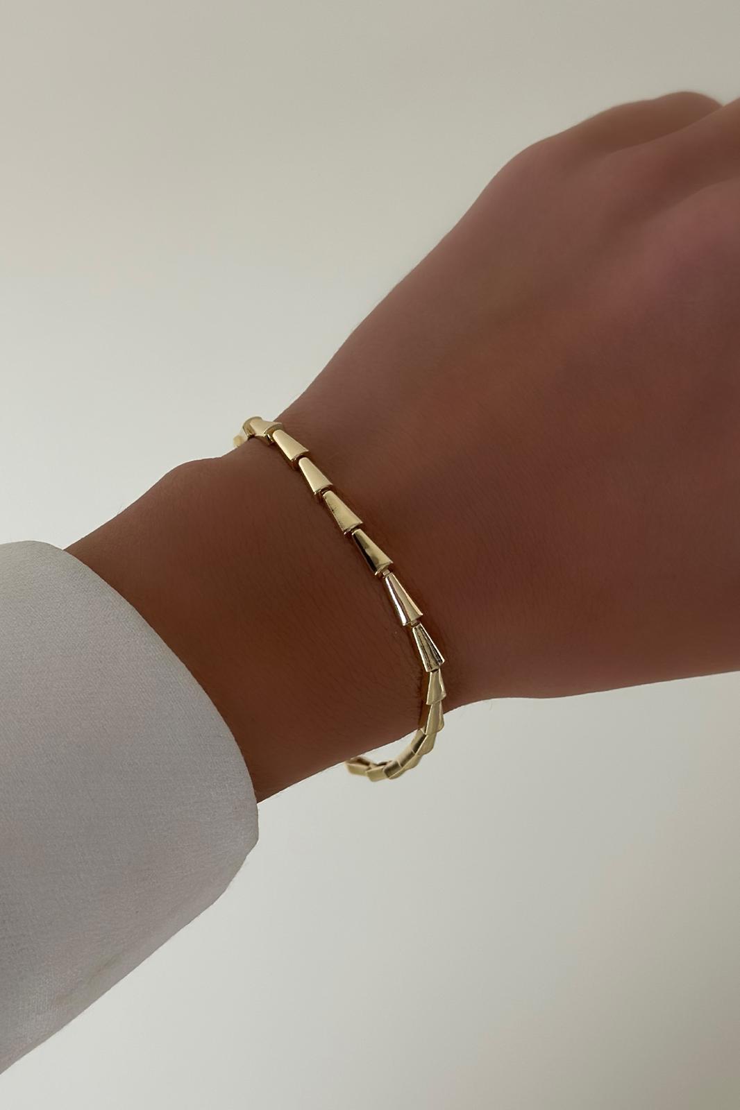 Silindir Model Detaylı Gold Bileklik