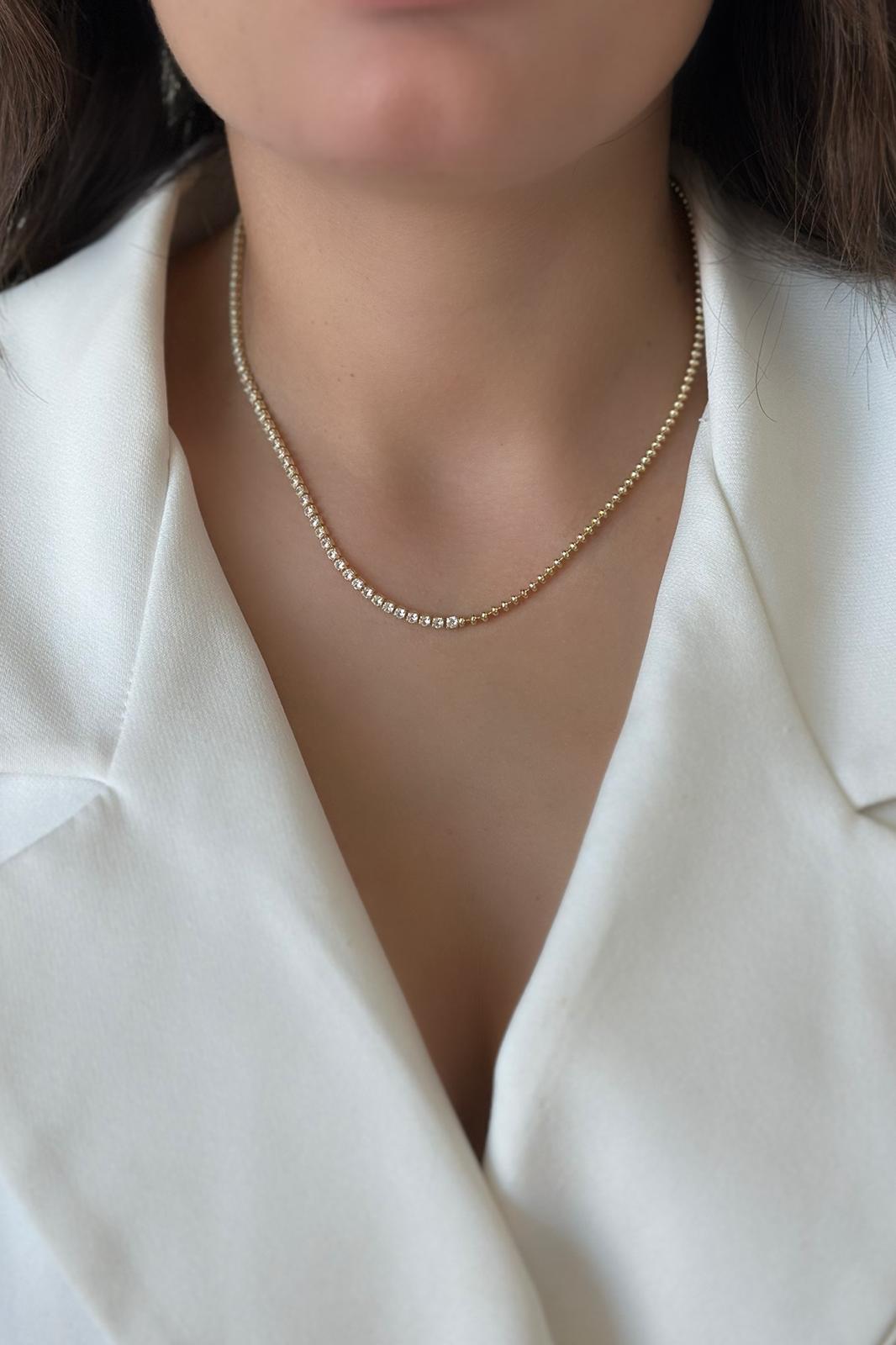 Yarım Taş Detaylı Gold Kolye