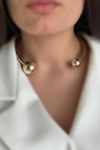 Glow Zarif Küre Detay Gold Kolye