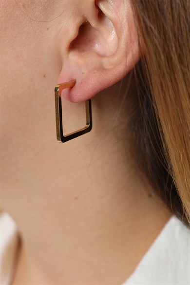 Bella İğneli Gold Altın Kaplama Küpe