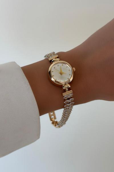 Pırlanta Detaylı Gold Saat
